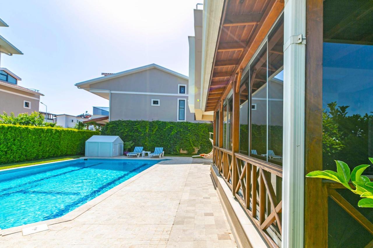 Paradise Town Villa Beltania Belek Exterior photo