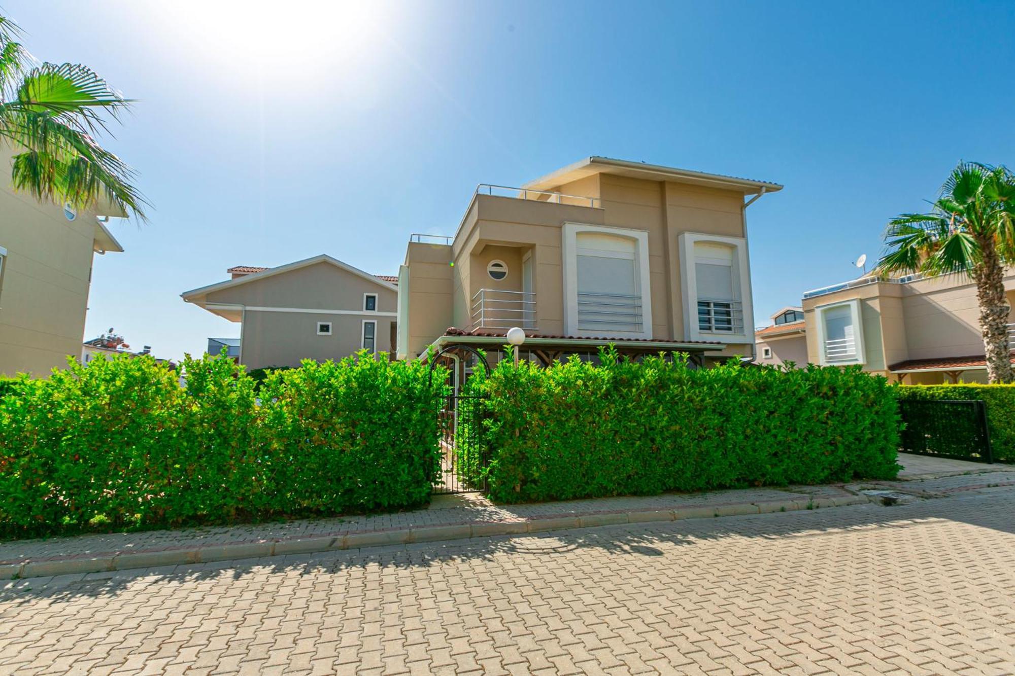 Paradise Town Villa Beltania Belek Exterior photo
