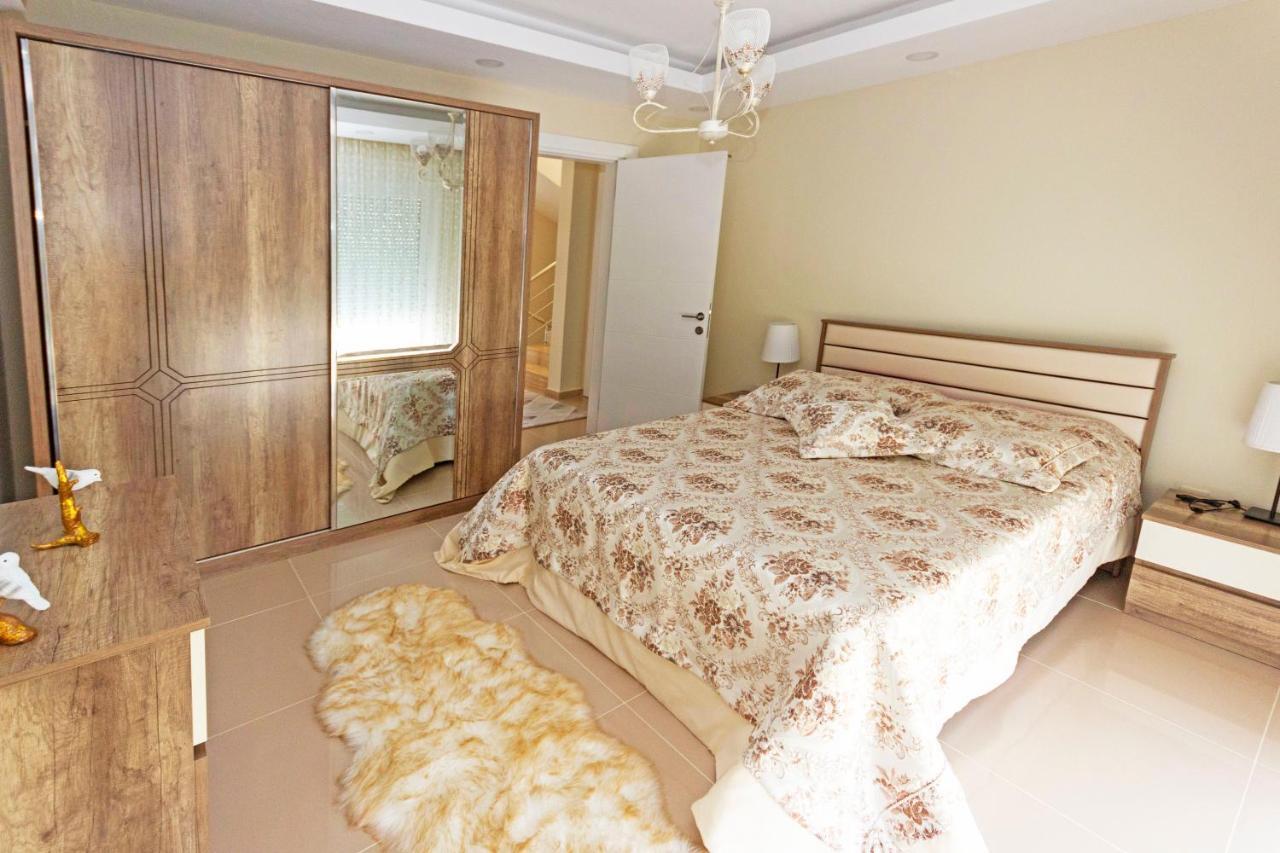 Paradise Town Villa Beltania Belek Exterior photo