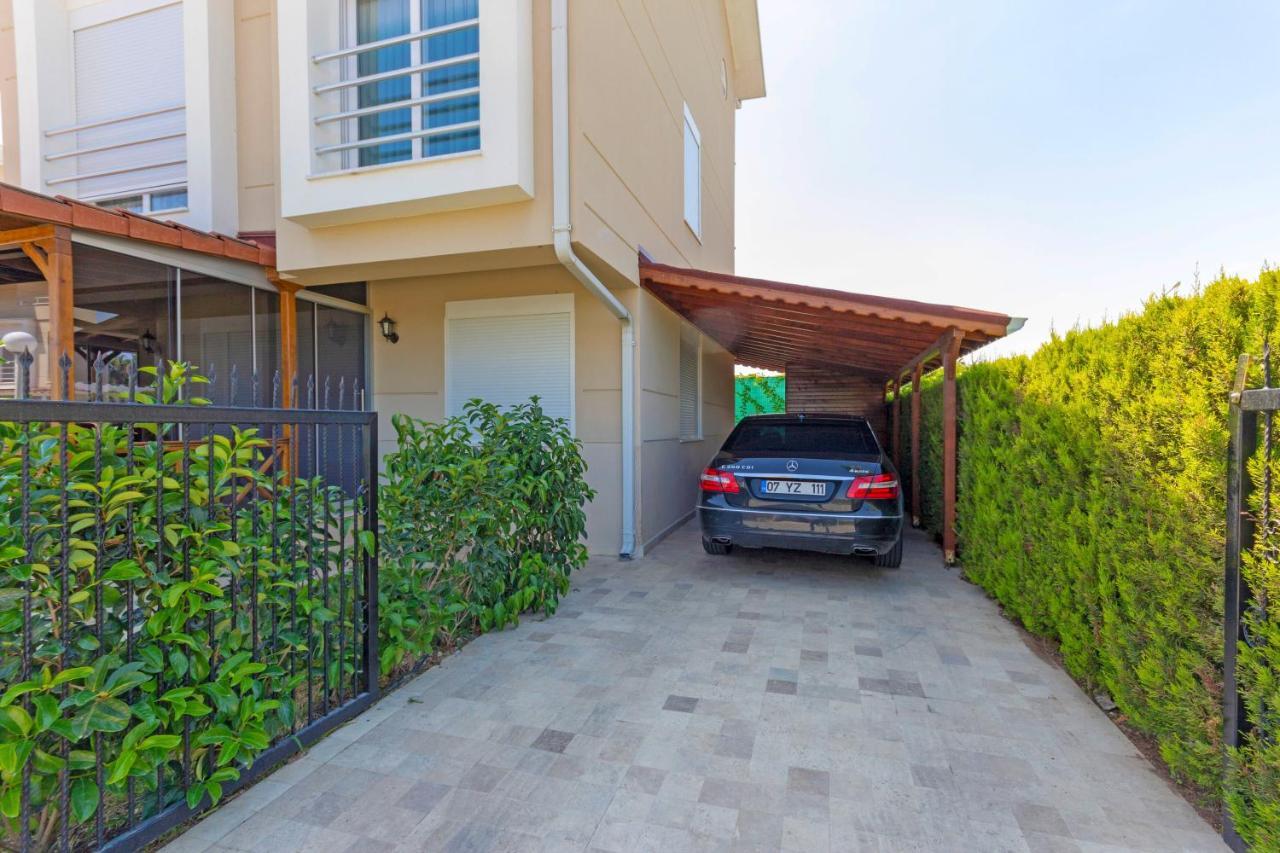 Paradise Town Villa Beltania Belek Exterior photo