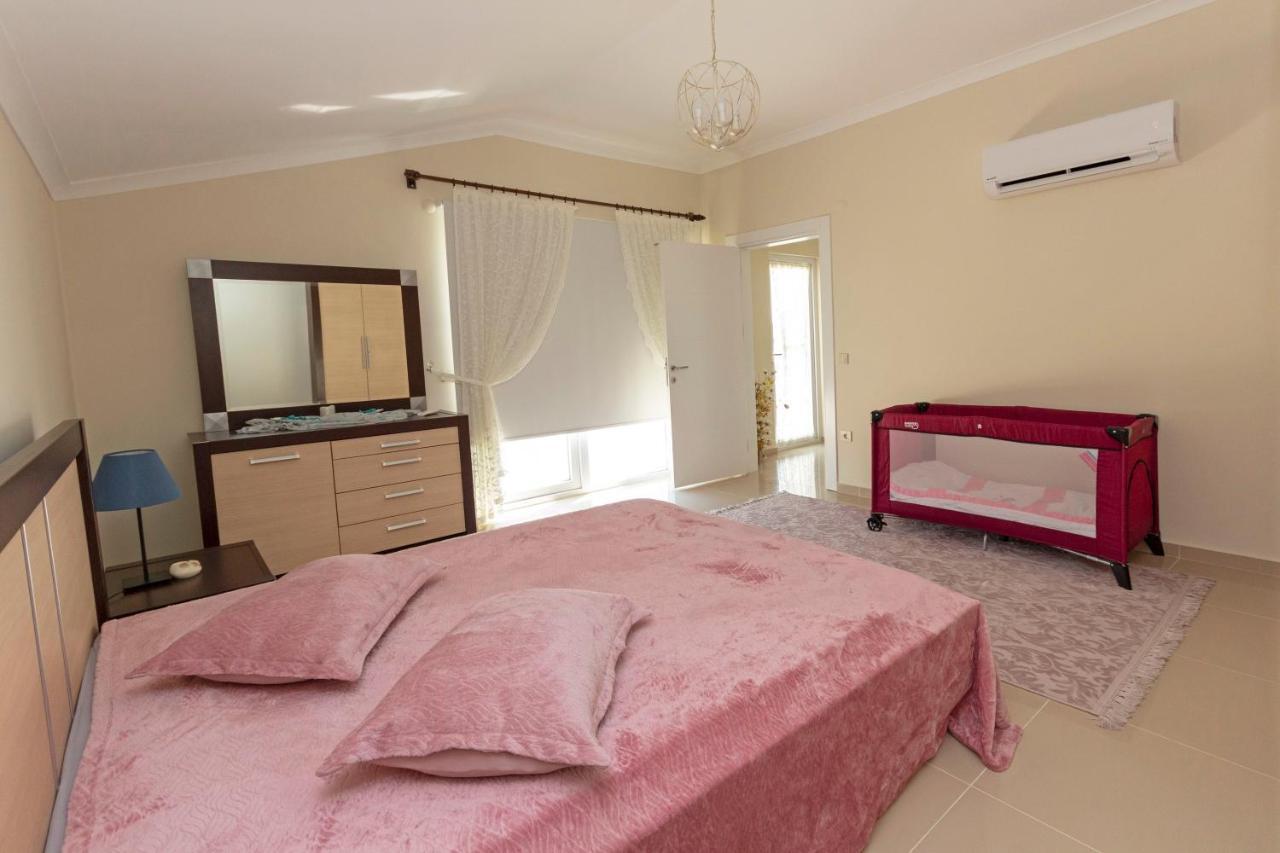 Paradise Town Villa Beltania Belek Exterior photo