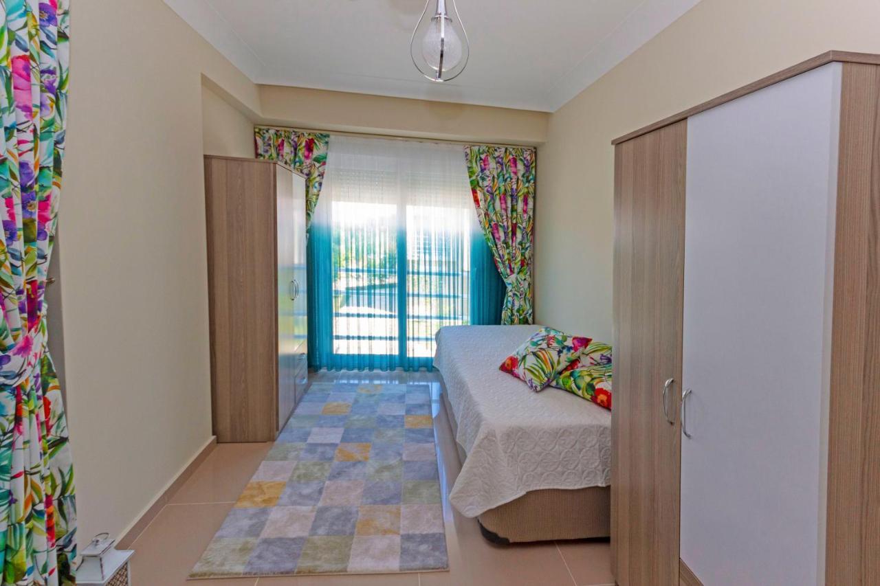 Paradise Town Villa Beltania Belek Exterior photo
